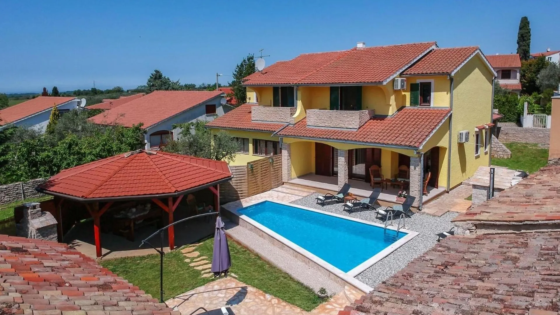 Holiday home Villa Chiara Rogovici